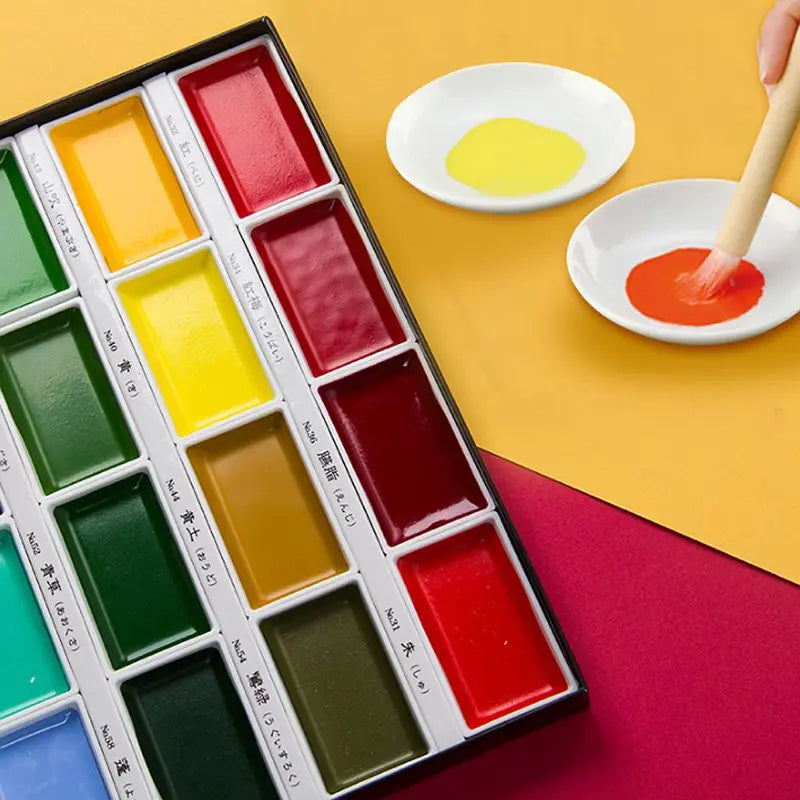 KURETAKE Solid Watercolour Paint Set